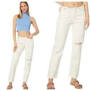 NWT Levi’s Wedgie Straight Leg Jeans Mid Rise Distressed Ivory Frayed Size 32